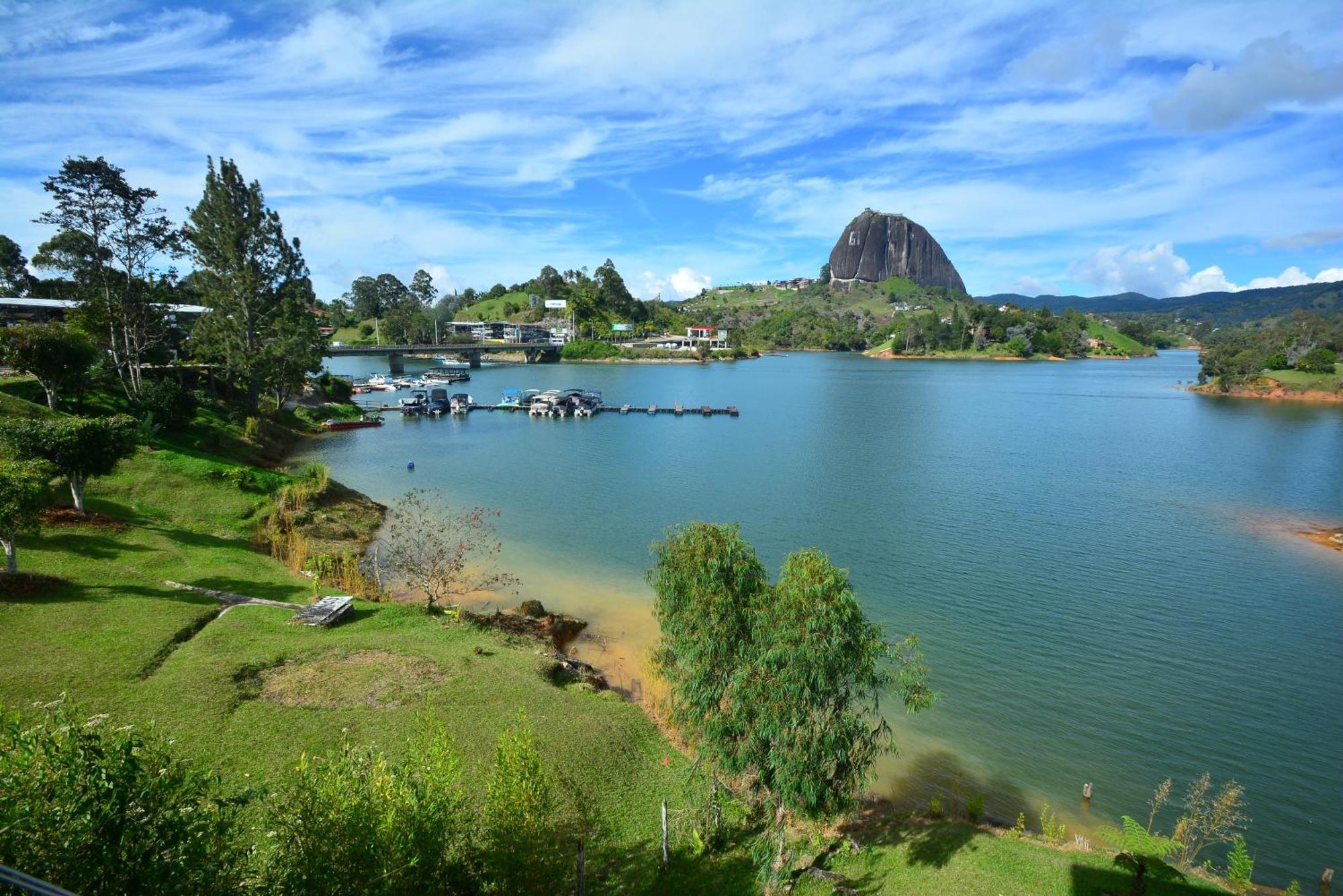 Hotel Campestre Alto Lindo En Guatapé Exteriér fotografie